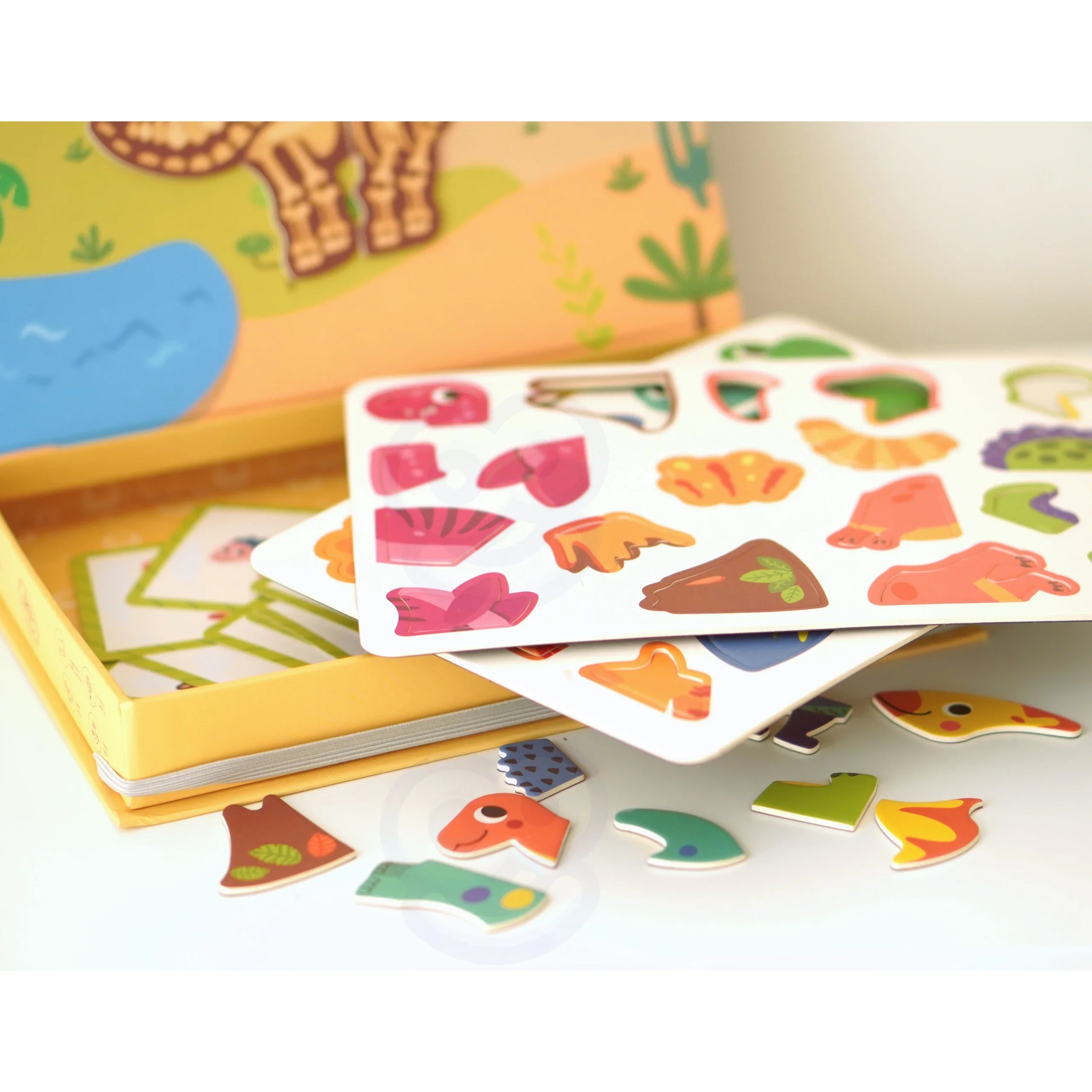 Magnetic Dino Adventure Set - Image 5