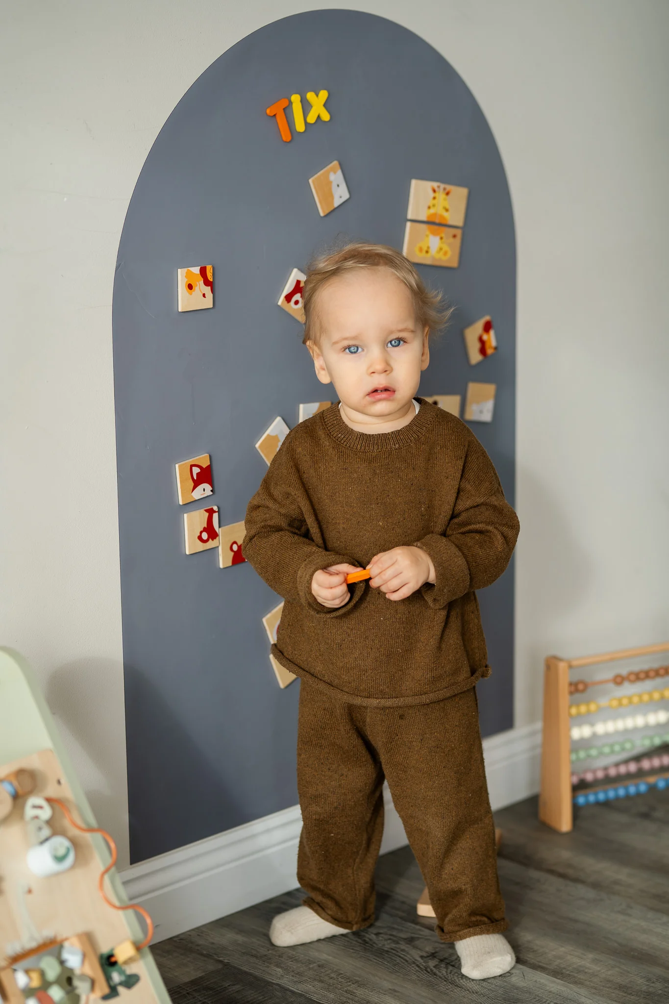Magnetic Wall Board - Image 11